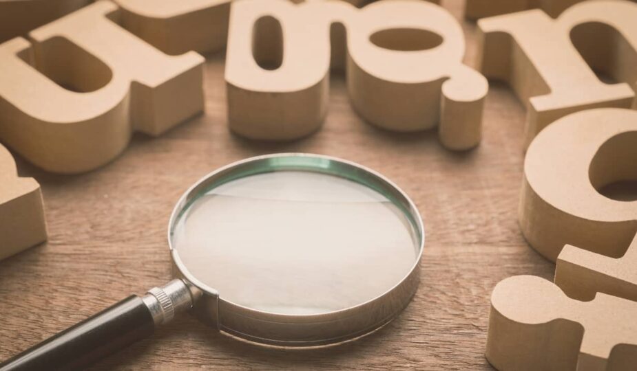 10 outils pour trouver des mots-cles pertinents en seo